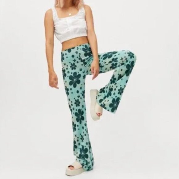 Urban Outfitters Pants - Urban Outfitters Bryn Flower Power Vintage Retro Soft Flare Pants - Size S